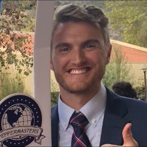 Meet your Posher, Troy